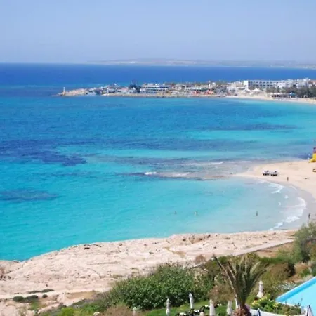Beautiful 5 Star Holiday In A Prime Location In Sotira, Book Early To Secure Your Dates, Sotira 1200 أيا نابا