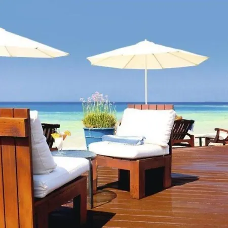 Beautiful 5 Star Holiday In A Prime Location In Sotira, Book Early To Secure Your Dates, Sotira 1200 فيلة